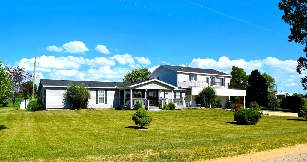 8941 S Mission Road Lincoln Township MI 48858