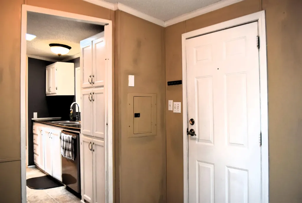 8941 S Mission Road Lincoln Township MI 48858