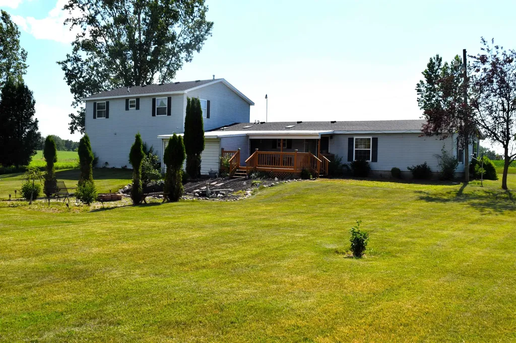 8941 S Mission Road Lincoln Township MI 48858