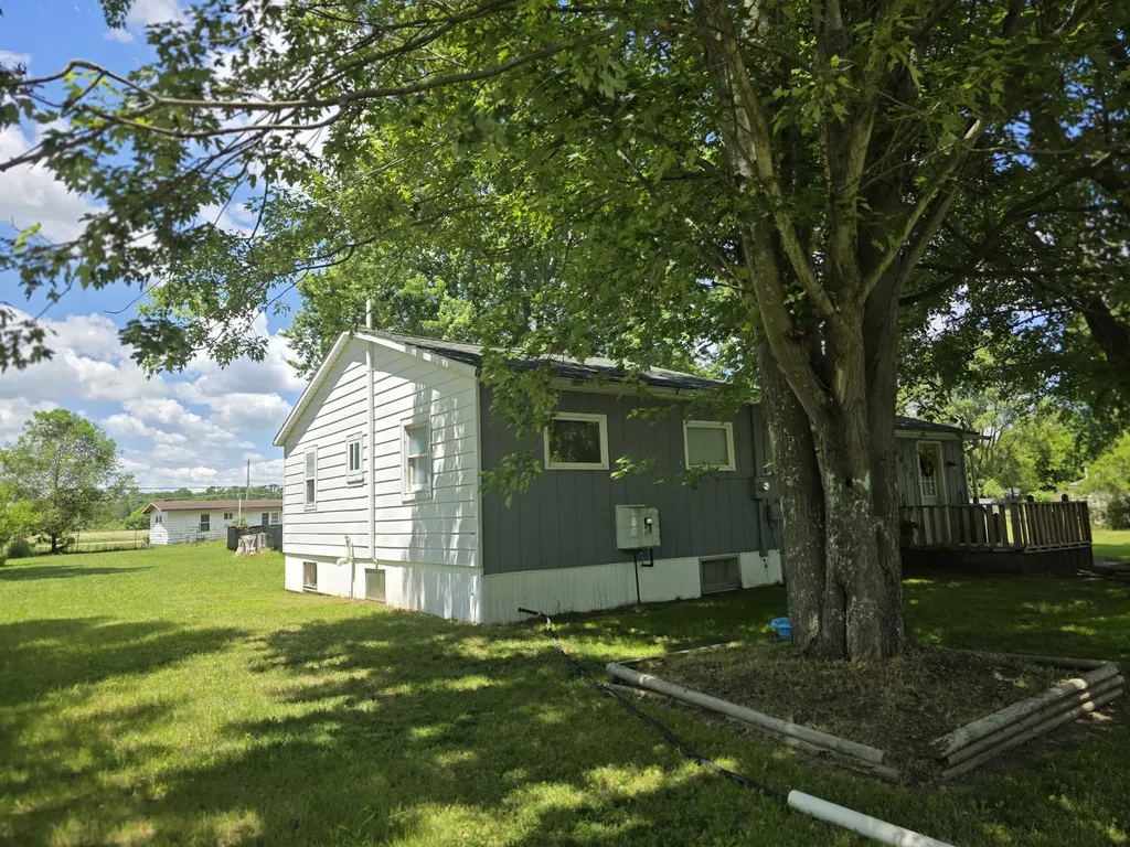 6053 NW Mill Seville Township MI 48877
