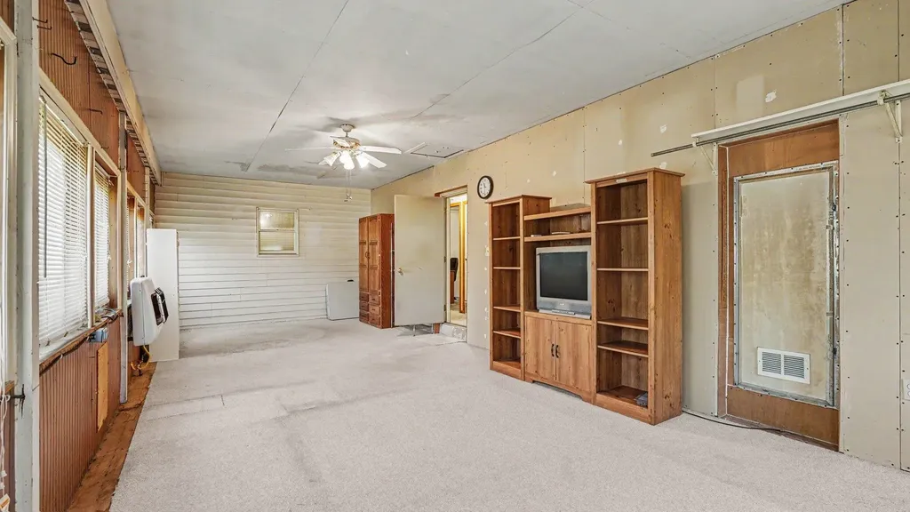 10221 E Church Road Richland Township MI 48891