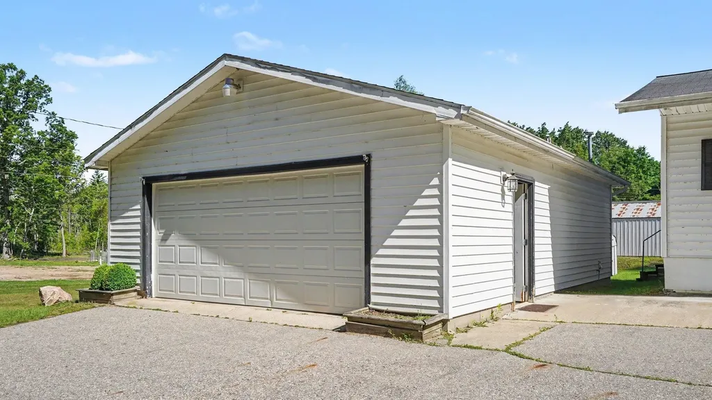 10221 E Church Road Richland Township MI 48891