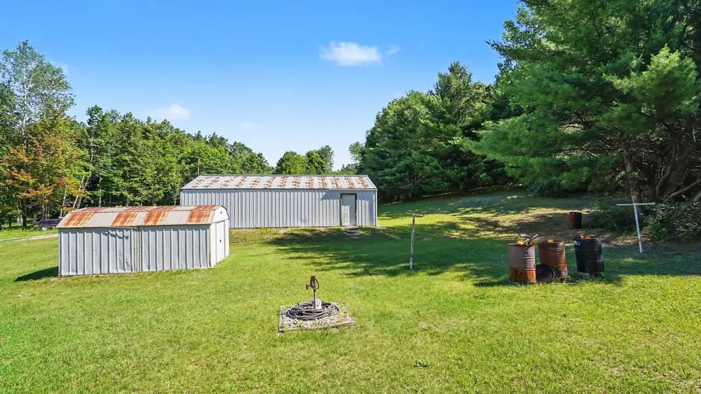 10221 E Church Road Richland Township MI 48891
