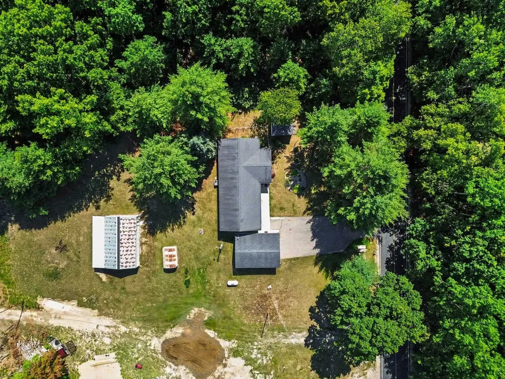 10221 E Church Road Richland Township MI 48891