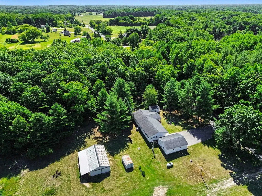 10221 E Church Road Richland Township MI 48891