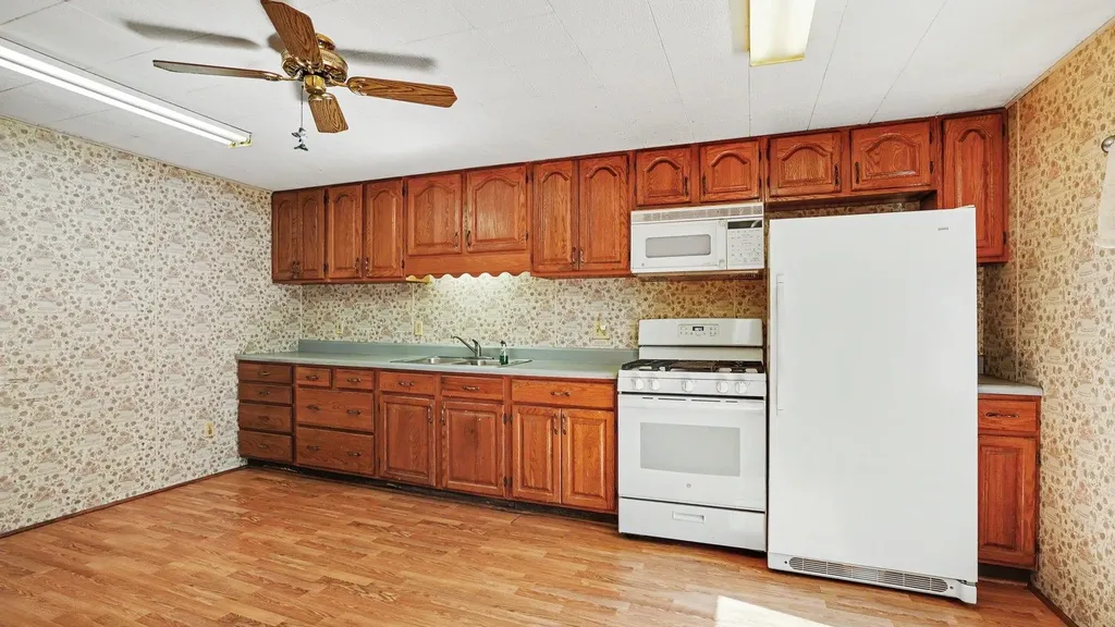 10221 E Church Road Richland Township MI 48891