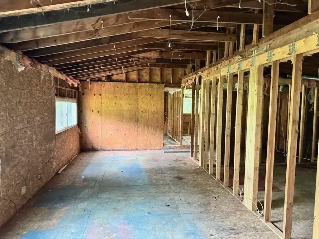 4303 W Adams Road Surrey Township MI 48632