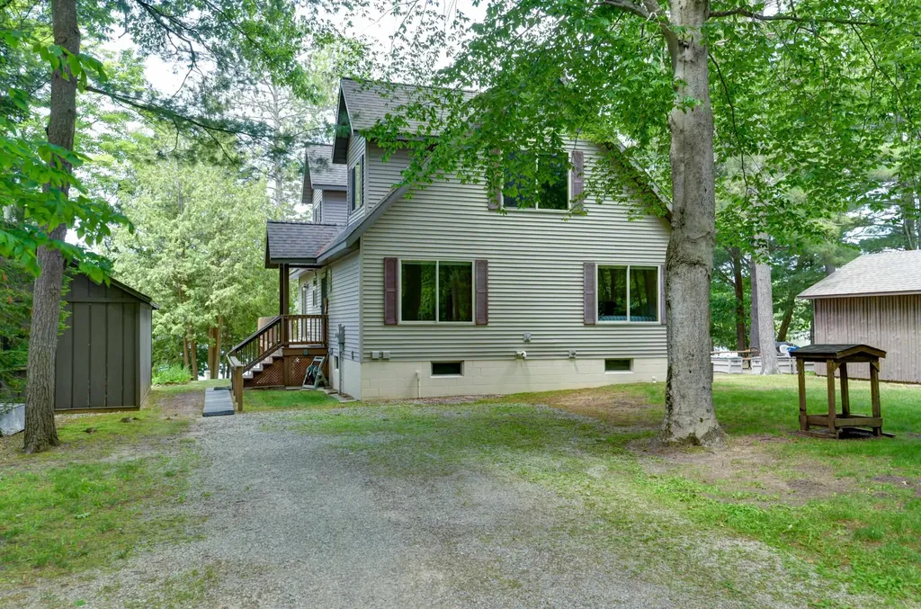 6777 Blue Lake Road, NE Kalkaska Township MI 49646