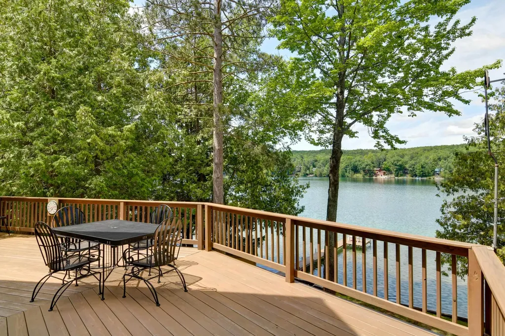 6777 Blue Lake Road, NE Kalkaska Township MI 49646