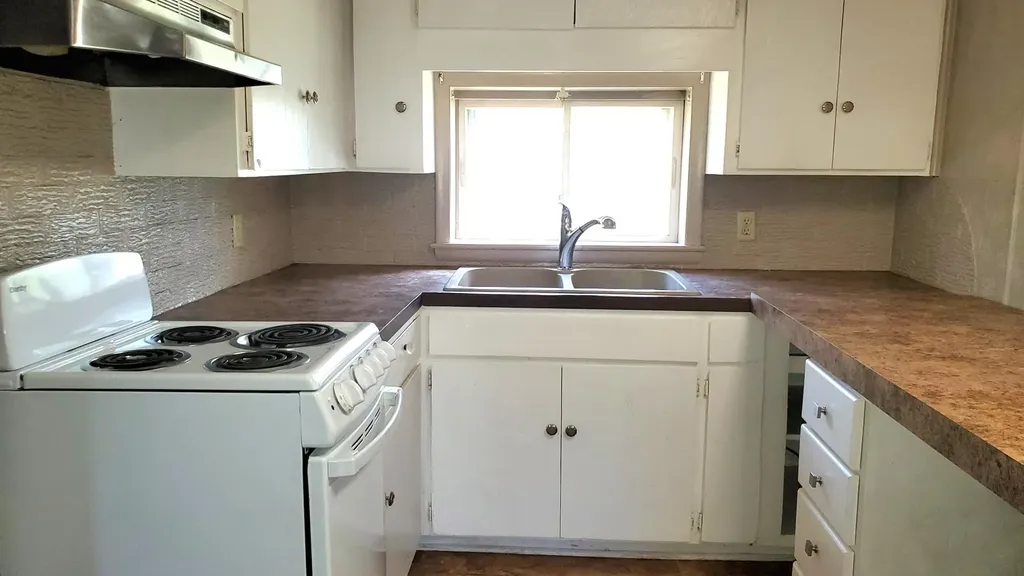 659 Prairie Street Clare City MI 48617