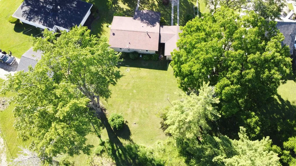 131 Riverside Drive Alma City MI 48801