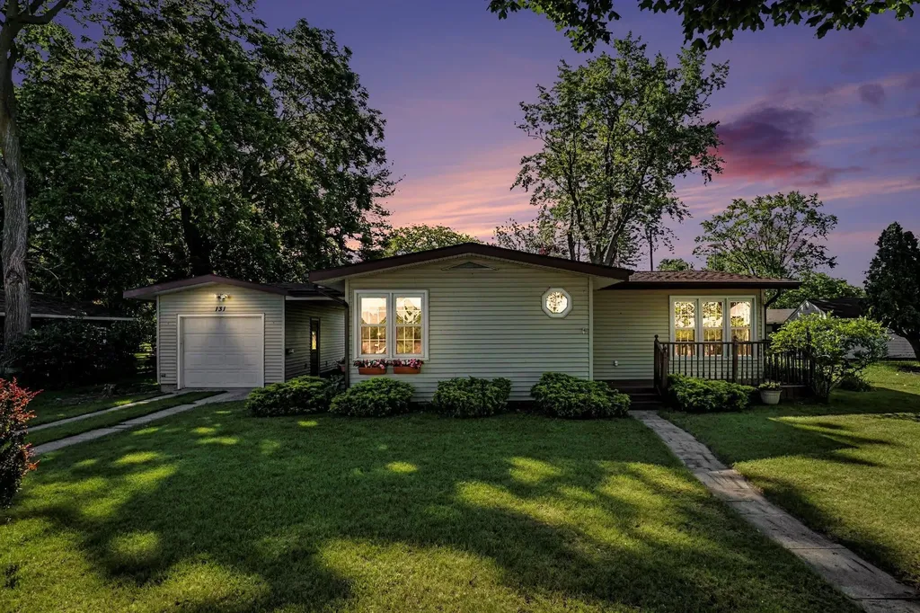 131 Riverside Drive Alma City MI 48801