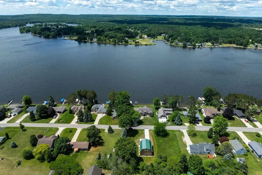 1056 Clubhouse Drive Sherman Township MI 48893