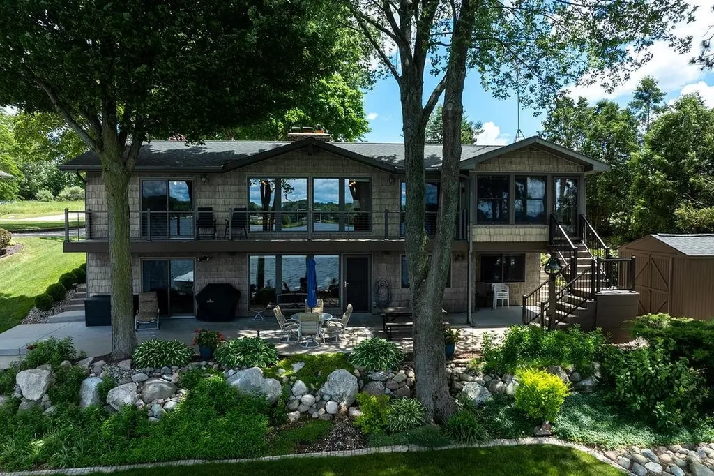 1056 Clubhouse Drive Sherman Township MI 48893