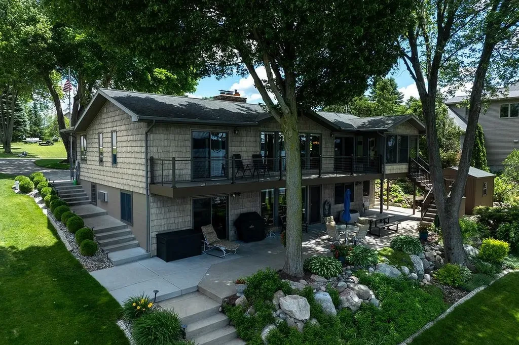 1056 Clubhouse Drive Sherman Township MI 48893