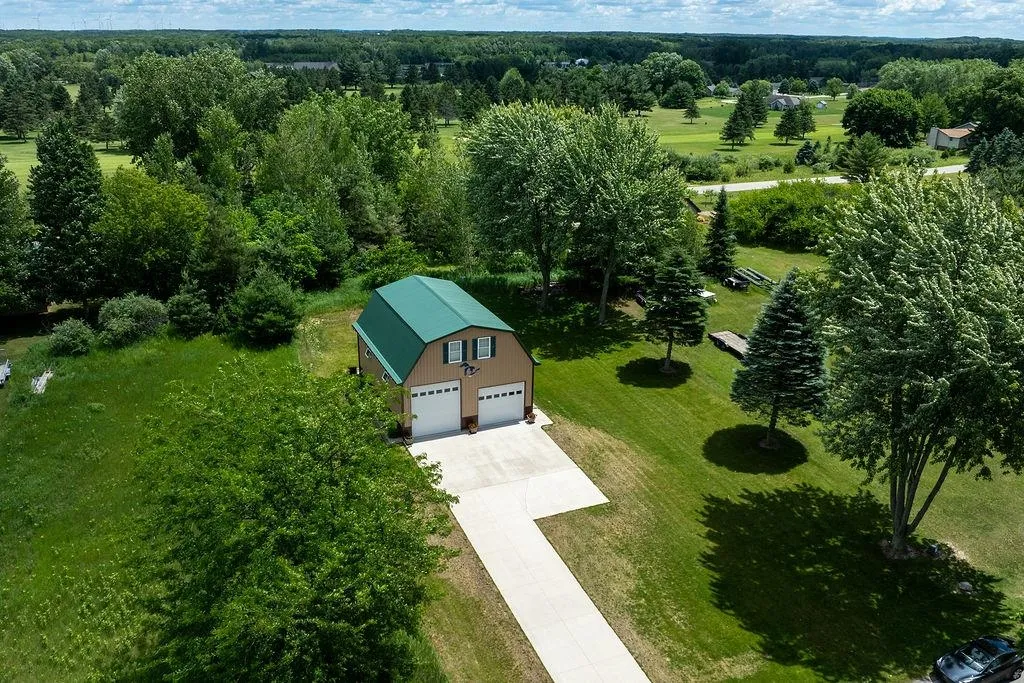 1056 Clubhouse Drive Sherman Township MI 48893
