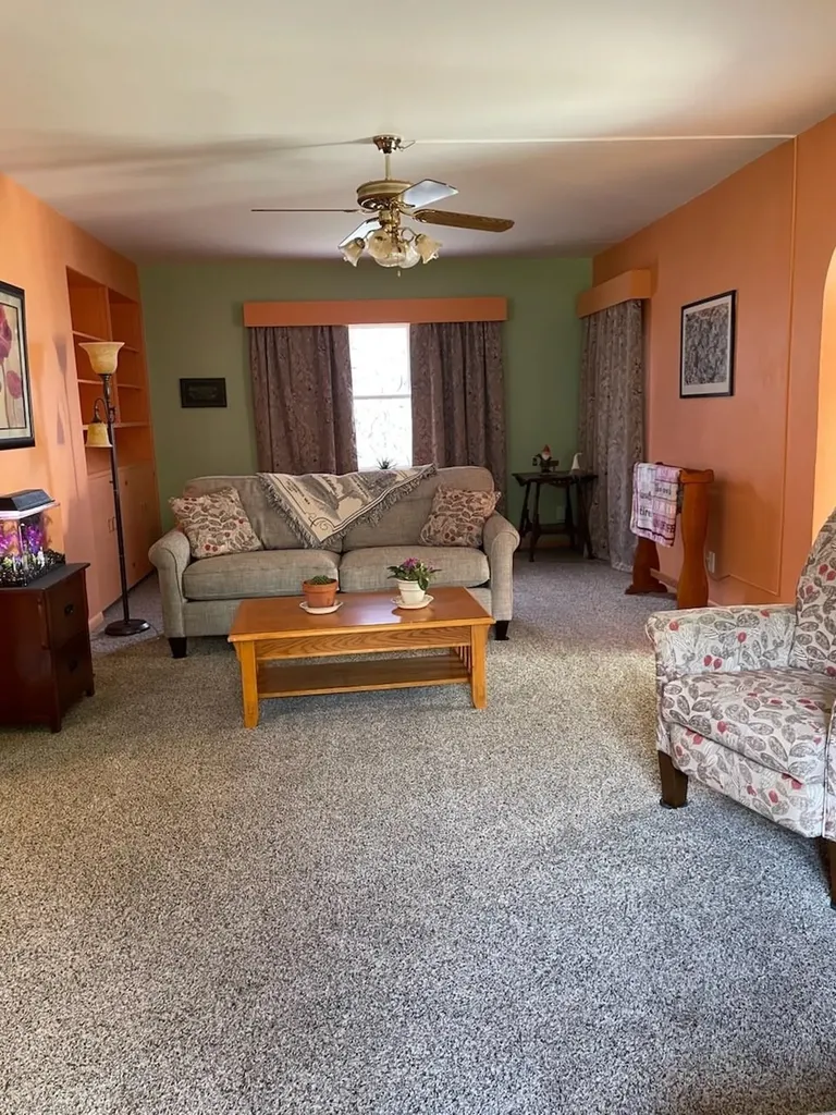 908 S Fancher Street Mt. Pleasant City MI 48858