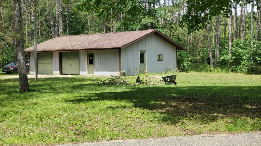 2704 W Deerfield Road Deerfield Township MI 48858