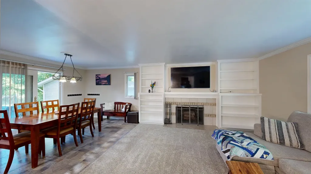 614 W Meadowbrook Midland City MI 48640