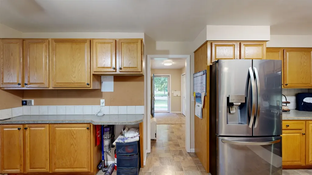 614 W Meadowbrook Midland City MI 48640