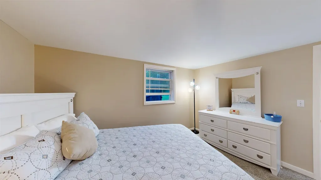 614 W Meadowbrook Midland City MI 48640