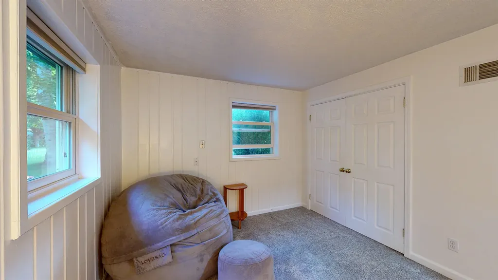 614 W Meadowbrook Midland City MI 48640