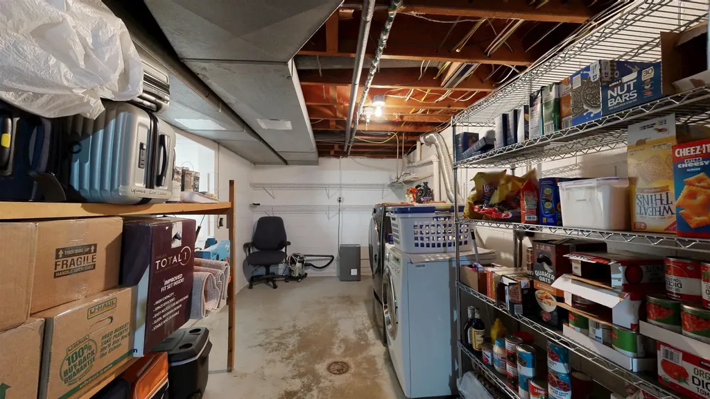 614 W Meadowbrook Midland City MI 48640