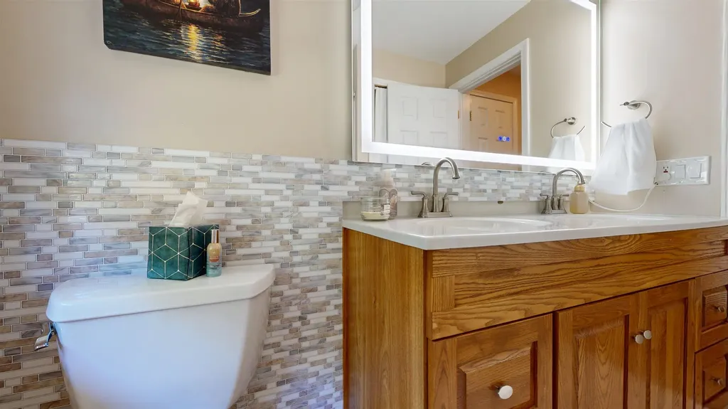 614 W Meadowbrook Midland City MI 48640
