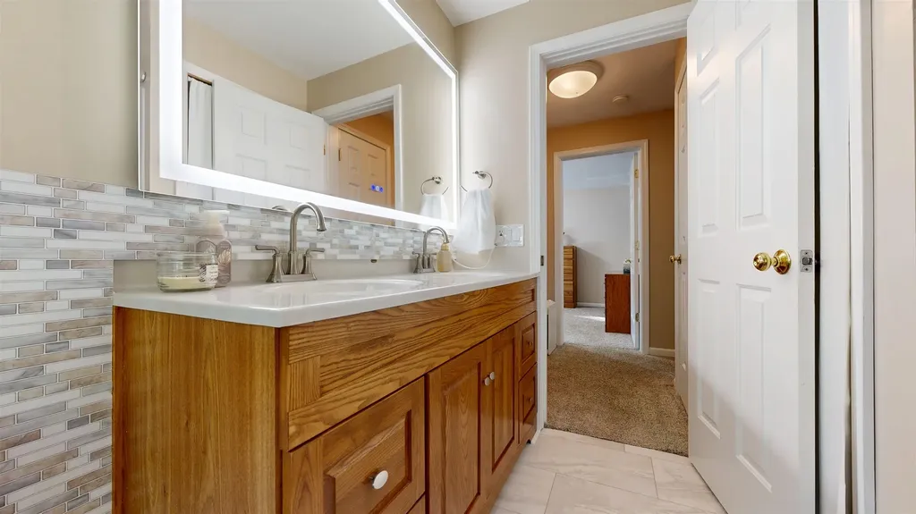 614 W Meadowbrook Midland City MI 48640
