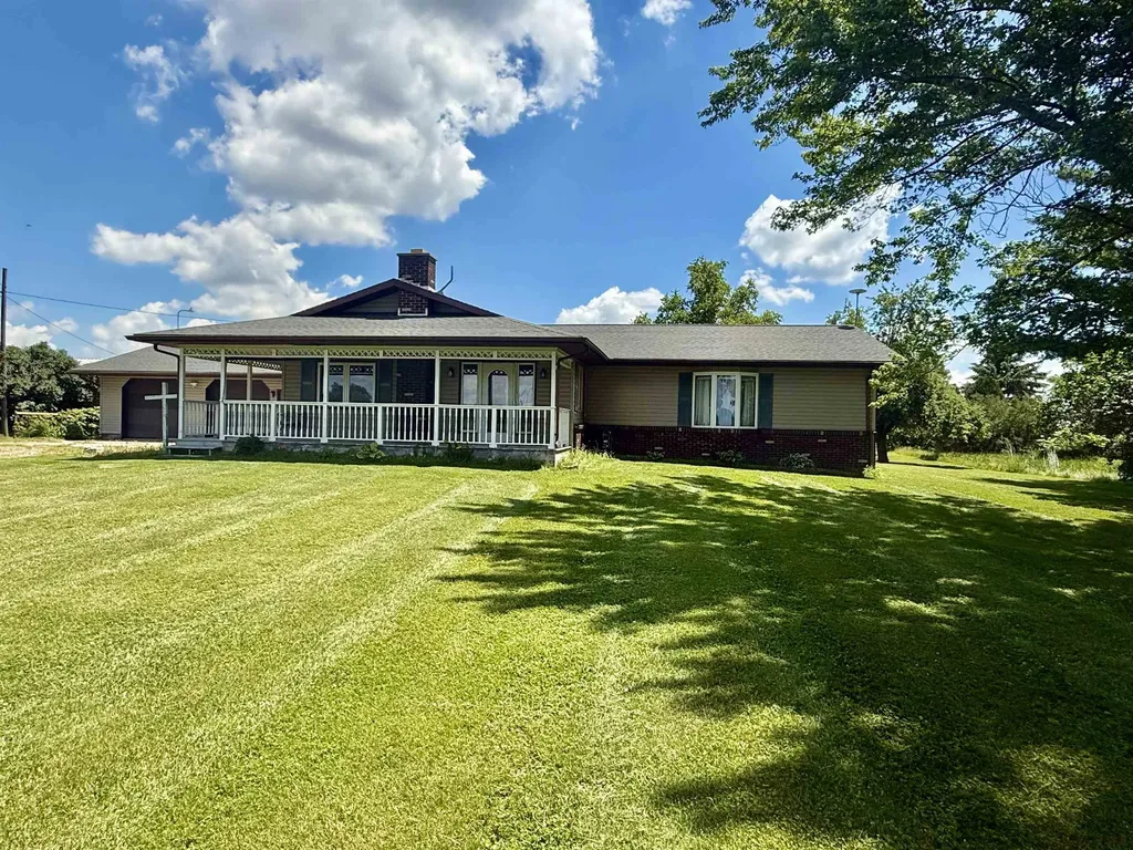 7873 S Rich Road Fulton Township MI 48856
