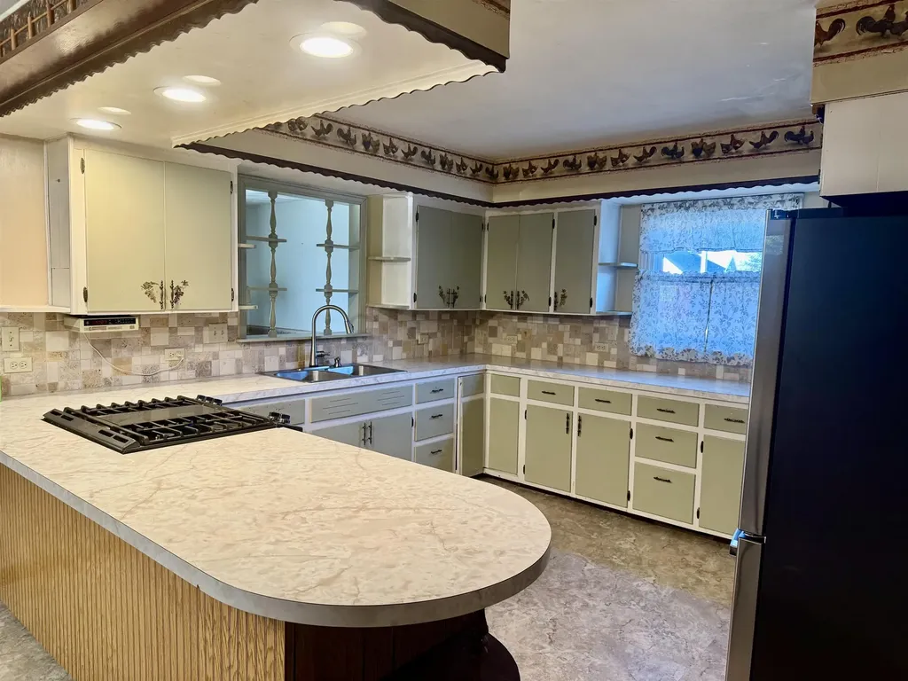 7873 S Rich Road Fulton Township MI 48856