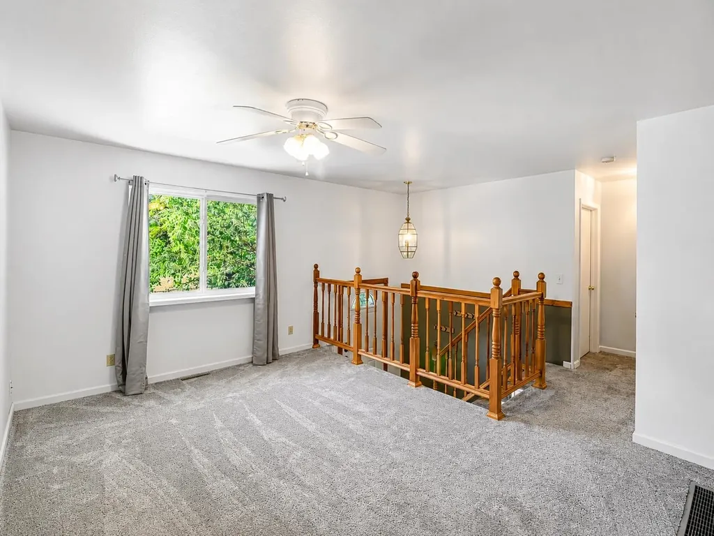 1712 Elm Street Mt. Pleasant City MI 48858