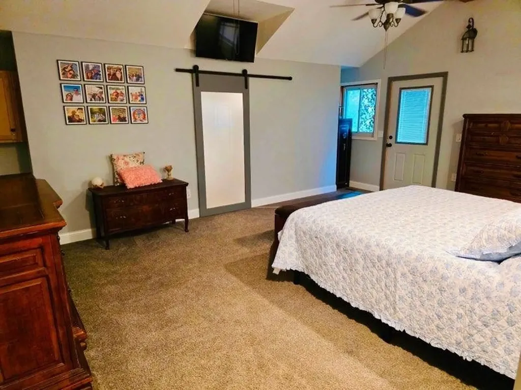 1417 E Weidman Road Isabella Township MI 48878