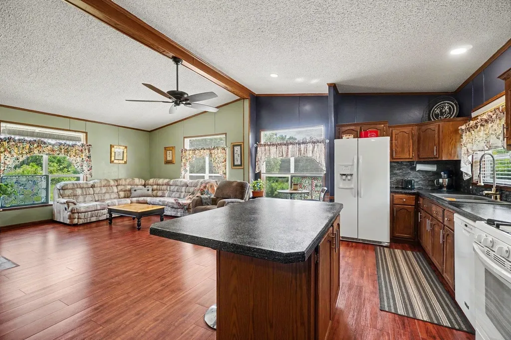9145 Lydell Road Surrey Township MI 48622
