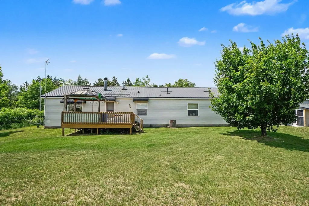 9145 Lydell Road Surrey Township MI 48622