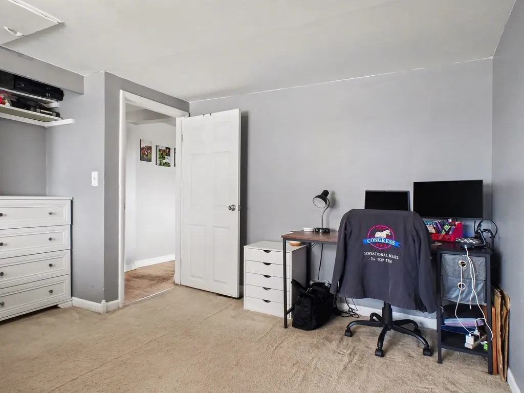 6596 W Washington Road Sumner Township MI 48847