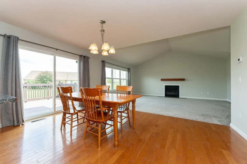 1653 Abbey Court Mt. Pleasant City MI 48858