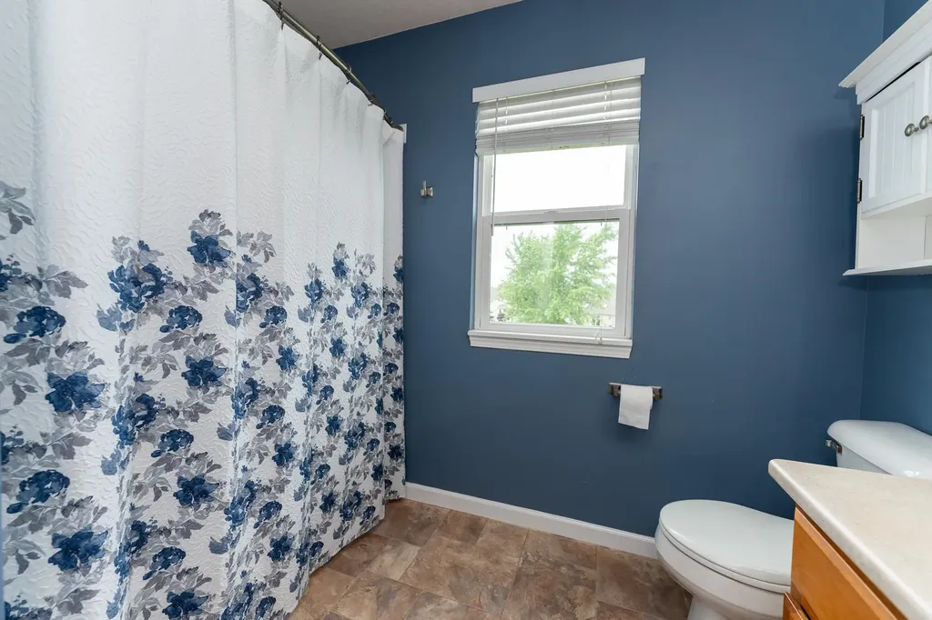 1653 Abbey Court Mt. Pleasant City MI 48858