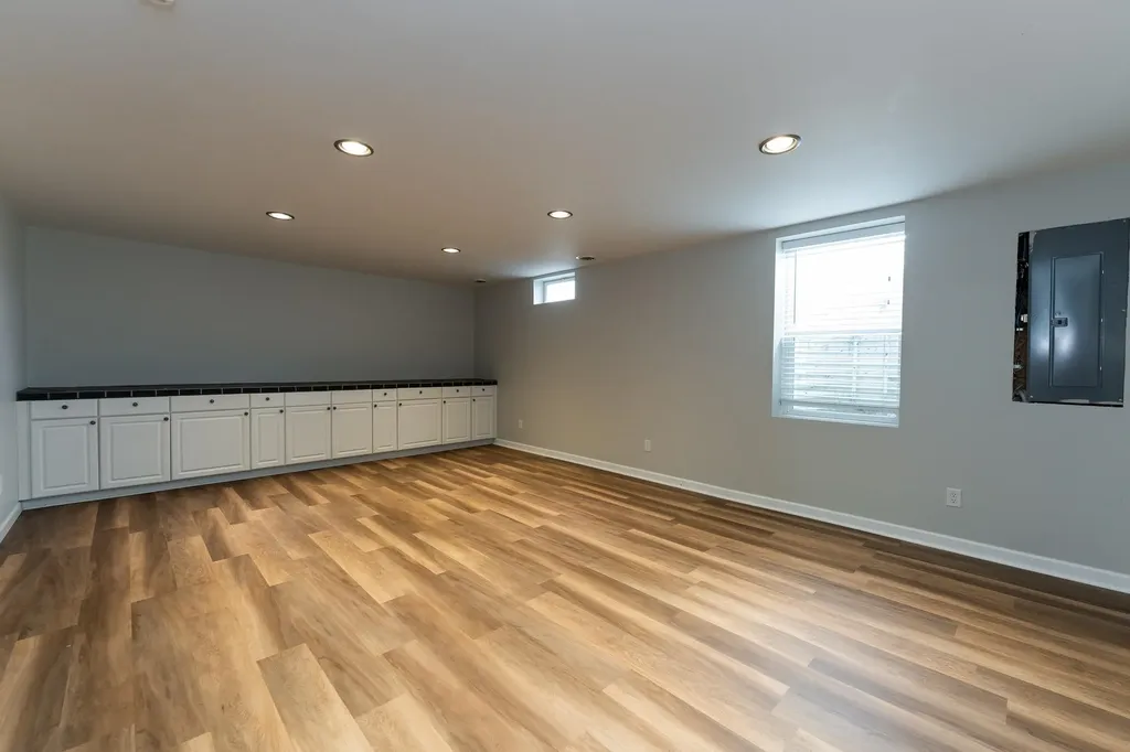 1653 Abbey Court Mt. Pleasant City MI 48858