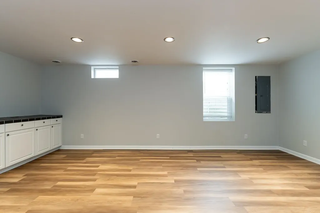 1653 Abbey Court Mt. Pleasant City MI 48858