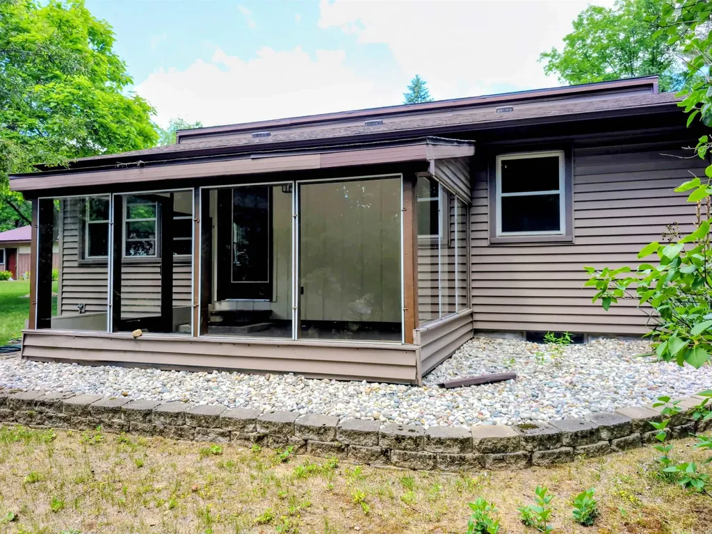3602 S Winn Road Deerfield Township MI 48858