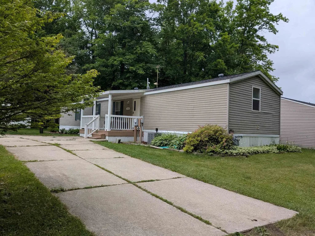 7610 Windoga Lake Drive Sherman Township MI 48893