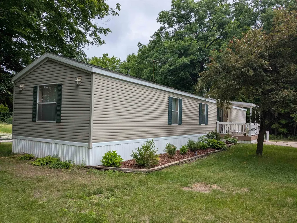 7610 Windoga Lake Drive Sherman Township MI 48893