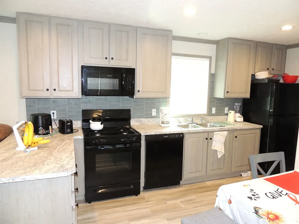 1082 Hemlock Drive Union Charter Township MI 48858