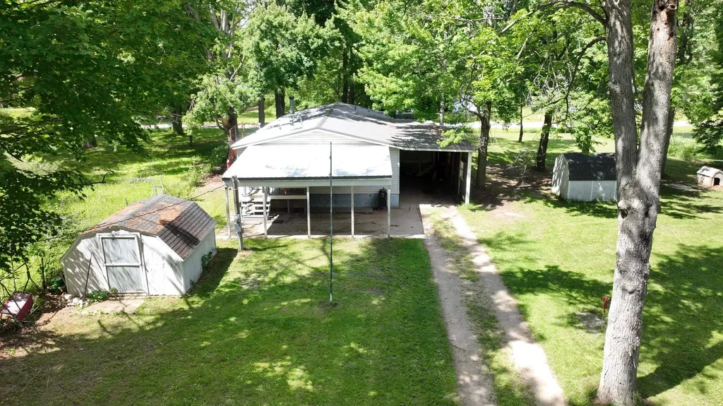 1632 Birch Drive Garfield Township MI 48632