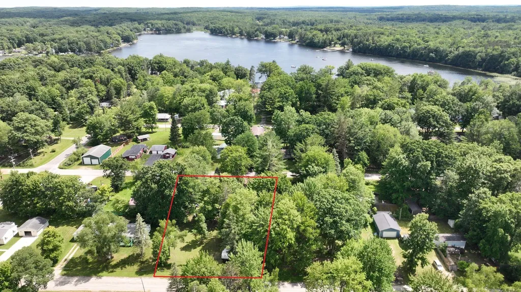 1632 Birch Drive Garfield Township MI 48632