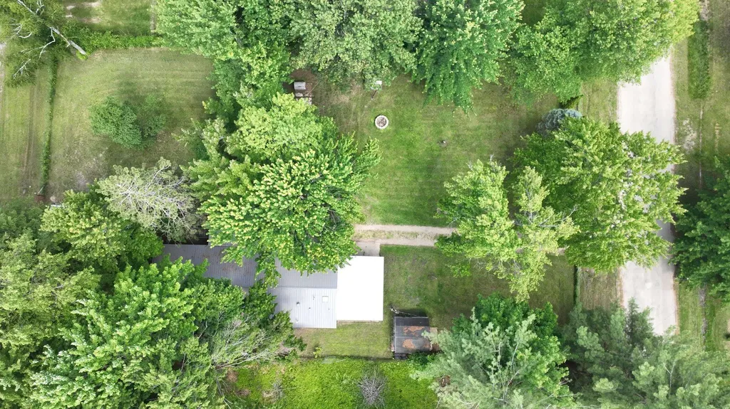 1632 Birch Drive Garfield Township MI 48632