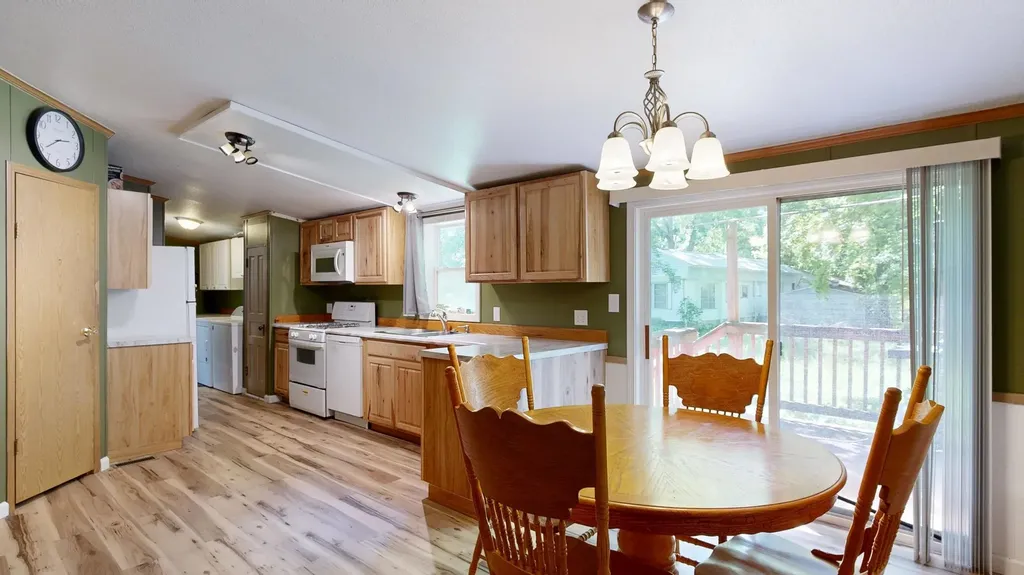 1632 Birch Drive Garfield Township MI 48632