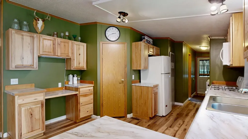 1632 Birch Drive Garfield Township MI 48632