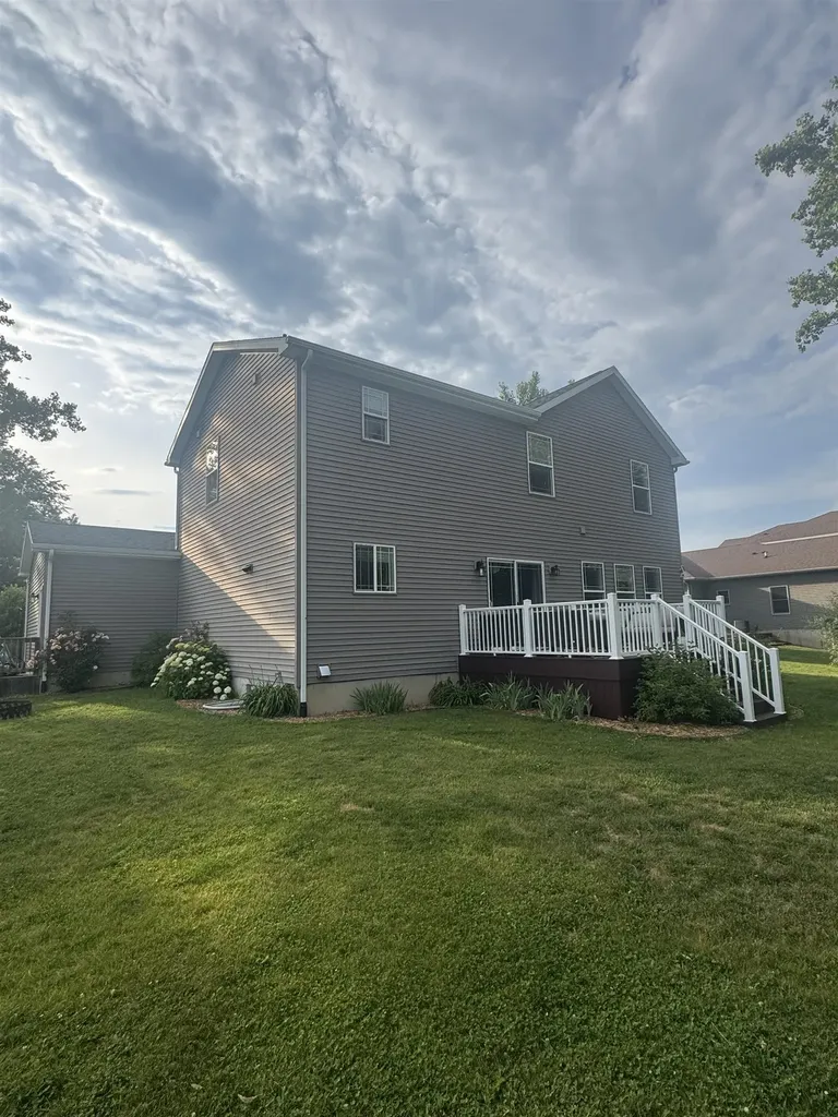 2806 Bilbrael Drive Mt. Pleasant City MI 48858